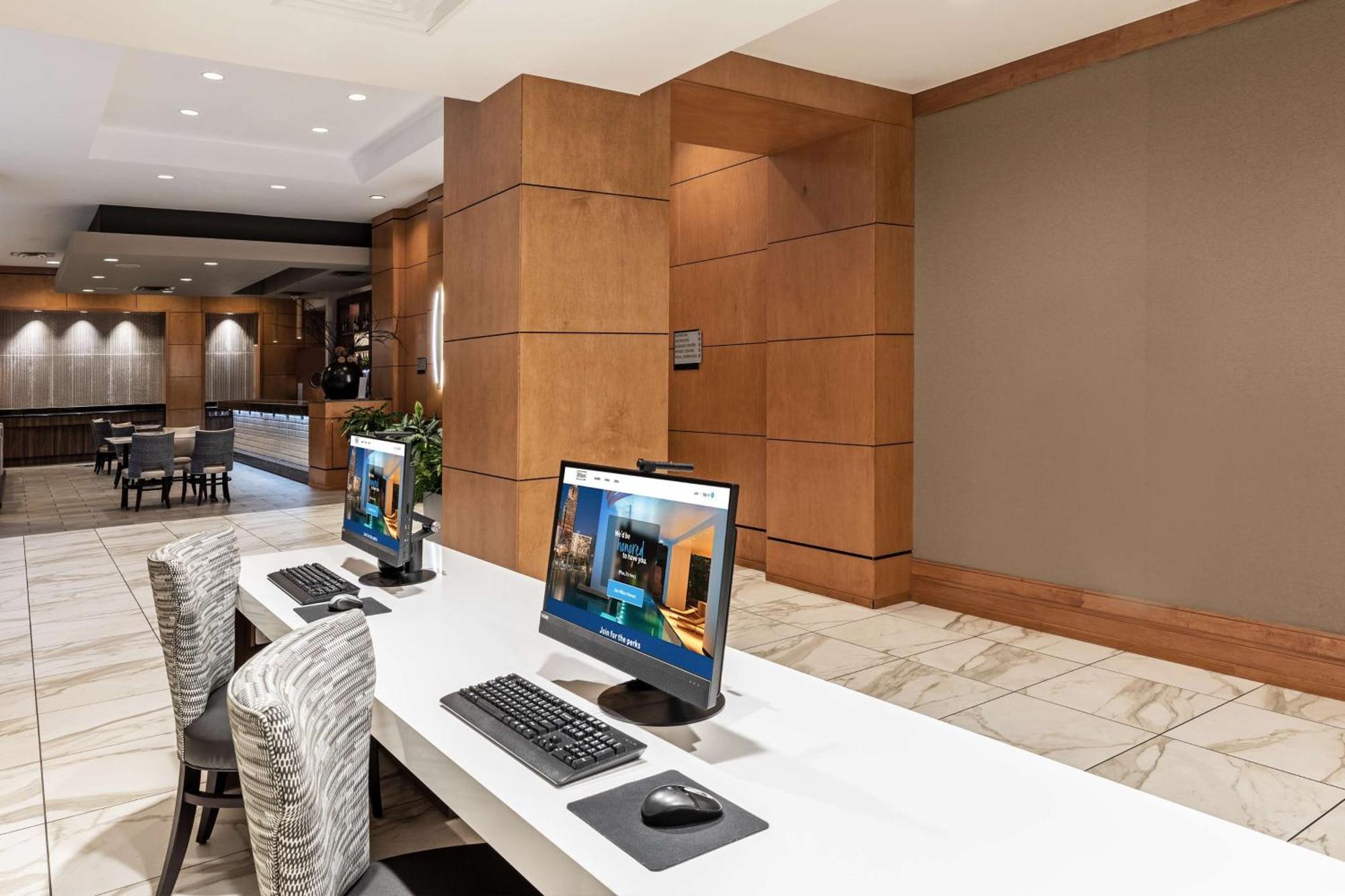 Embassy By Hilton Houston-energy Corridor Hotel 4*